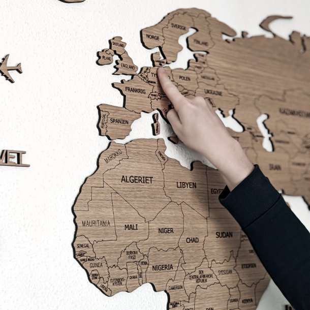 Verdenskort med landegr�nser og landenavne